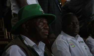 Liberya'da ana muhalefetin adayı Boakai, ülkenin yeni cumhurbaşkanı oldu