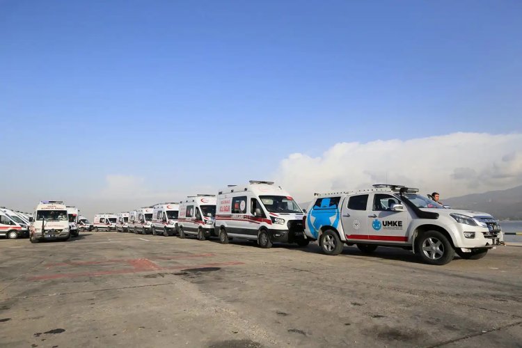 Türkiye'den Gazze için gönderilen sağlık gemisi Mısır'a ulaştı