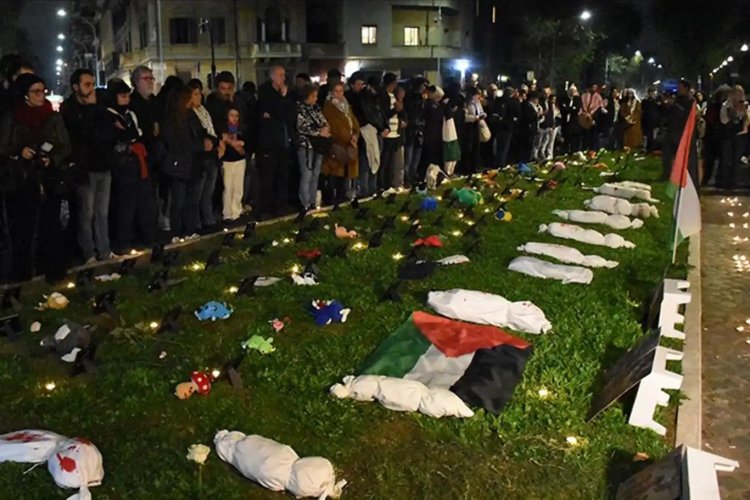 İtalya'da, Gazze'de şehid edilen Filistinli çocuklar anıldı