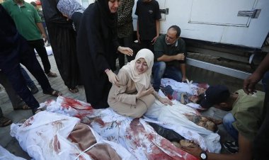 BM Filistin Raportörü: Srebrenitsa ve Ruanda gibi Gazze'deki soykırım da dünyanın izniyle yapılıyor