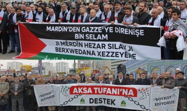 Mardin ve Diyarbakır'da terör rejiminin katliam ve soykırımı tel'in edildi