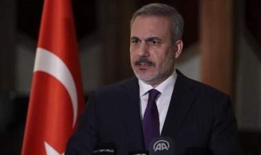 Hakan Fidan, Pakistan ve İran Dışişleri bakanları ile görüştü