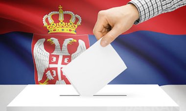 Sırbistan'da halk yarın sandık başına gidiyor