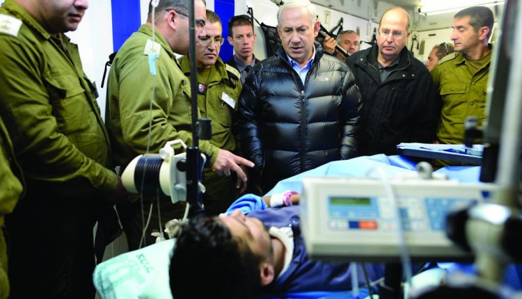 Siyonist bazı yaralı askerler, hastaneyi ziyaret eden Netanyahu ile görüşmeyi reddetti