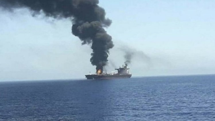 Hint Okyanusu'nda İşgalci İsrail'e ait gemiye saldırı