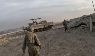 Terörist işgalci asker, Gazze'de ailesini katlettikleri bir kız bebeği kaçırdı