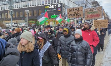 İsveç'te İşgalci İsrail'in Gazze'ye saldırıları protesto edildi