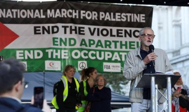 Corbyn: Lahey'deki davayla Filistin halkının yaşadığı dehşete tüm dünya odaklandı