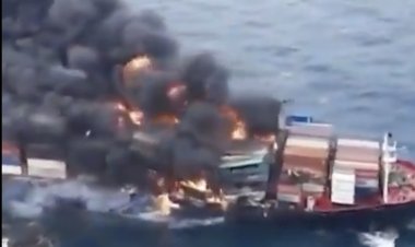 Ensarullah'tan emperyalistlere bir darbe daha: ABD konteyner gemisini vurdular!