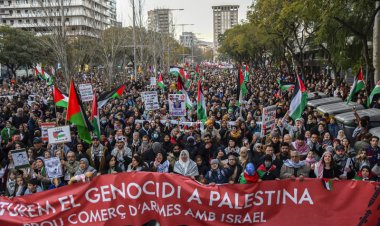 İspanya'nın 70'ten fazla şehrinde Filistin'e destek gösterisi düzenlendi
