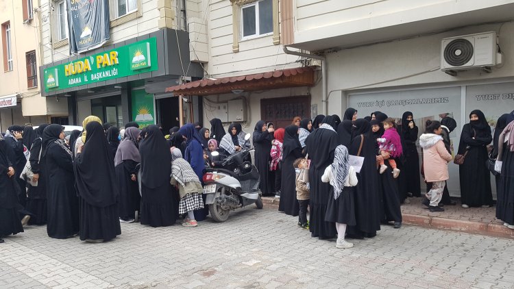 HÜDA PAR Adana İl Kadın Kolları Başkanlığı'ndan Gazze için anlamlı bağış