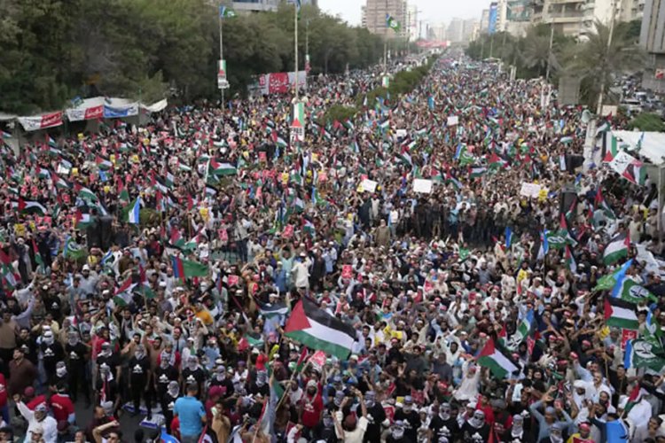 İspanya'da yüz binler "Filistin'deki soykırım"ın durdurulması çağrısıyla gösteri yaptı