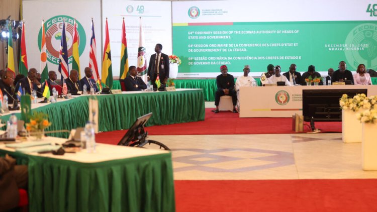 Mali, Burkina Faso ve Nijer, ECOWAS'tan ayrılıyor