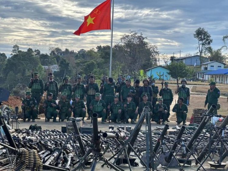 Myanmar cuntası teslim olan generaller hakkında idam kararı verdi