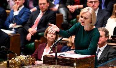 İngiltere Eski Başbakanı Truss: Önüm "İngiliz derin devleti" tarafından kesildi