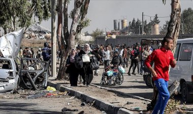 İşgalci teröristler, Gazze’de insani yardım bekleyenlere ateş açtı: 10 şehid