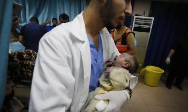 Gazze'de açlık nedeniyle şehid olan çocukların sayısı 6'ya yükseldi