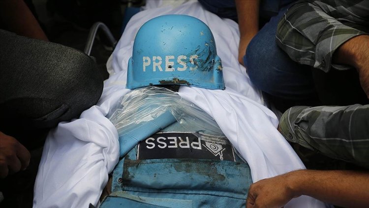 Gazze'de katledilen gazetecilerin sayısı 136'ya yükseldi