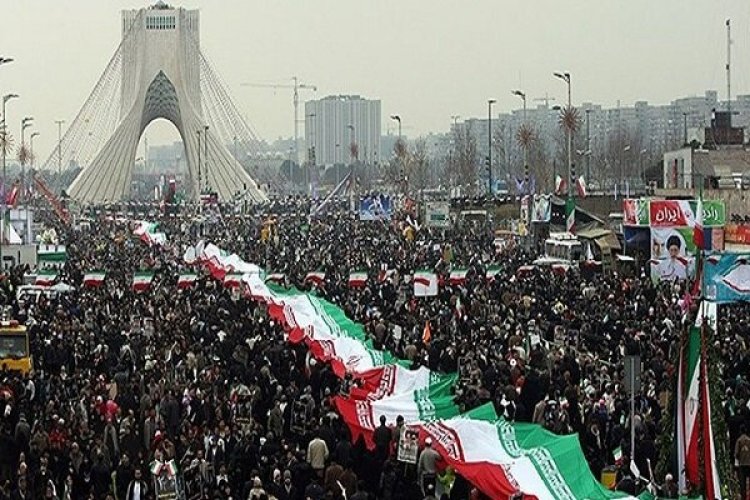İran'da İslam Devrimi'nin 45. yıl dönümü kutlandı