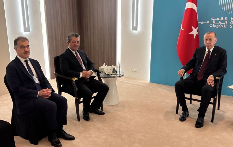 Cumhurbaşkanı Erdoğan, Kürdistan Başbakanı Barzani ile Dubai'de görüştü