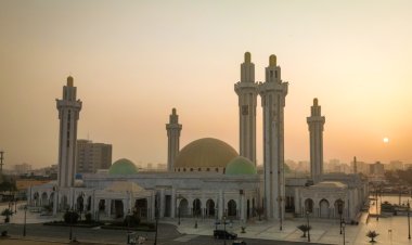 Batı Afrika'nın en büyük camisi ramazana hazır