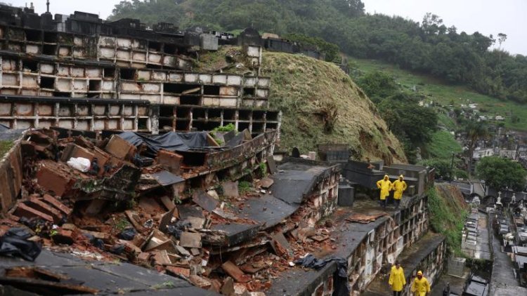 Brezilya'da yağışlar toprak kaymalarına neden oldu: 12 ölü