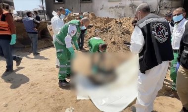 İşgalci teröristlerin çekildiği bölgelerden 409 Filistinlinin naaşına ulaşıldı