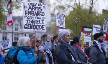 İşgalci İsrail'e silah satışları İngiltere Parlamentosu önünde protesto edildi
