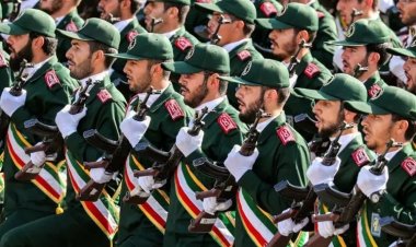 İran'dan Avrupa Parlamentosu'na Devrim Muhafızları misillemesi