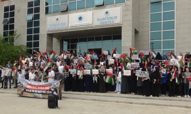 Öğrenci ve akademisyenlerden ABD'deki öğrencilerin Gazze eylemlerine destek