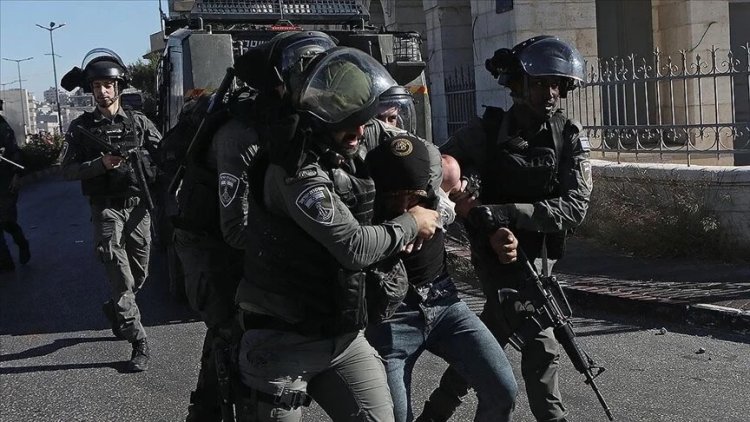 Batı Şeria ve Doğu Kudüs'te 7 Ekim 2023'ten bu yana alıkonulanların sayısı 8 bin 445'e çıktı