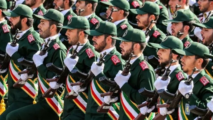 İran'dan Avrupa Parlamentosu'na Devrim Muhafızları misillemesi