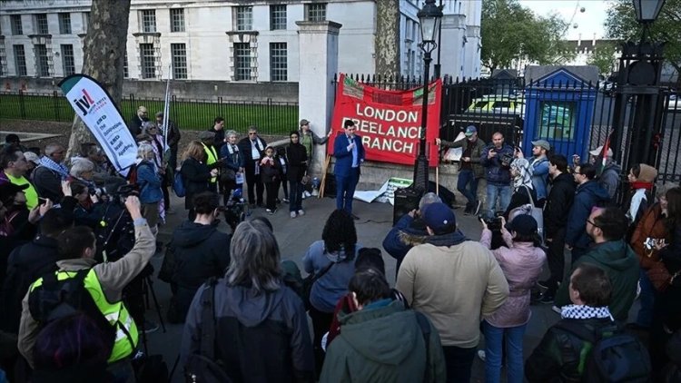 Gazze'de katledilen gazeteciler Londra'da anıldı