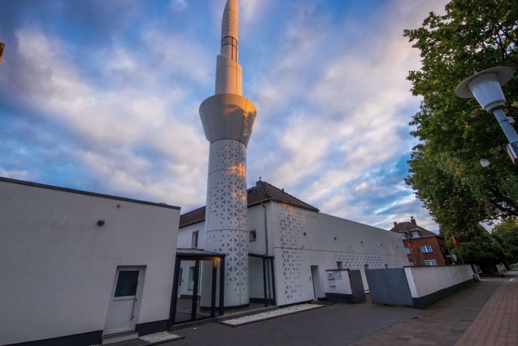 Almanya'nın Krefeld kentinde her cuma hoparlörden ezan okunacak