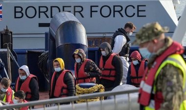 İngiltere, düzensiz göçmenleri Ruanda'ya göndermeye başladı