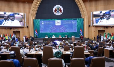 İİT 15. Zirvesi'nde UAD'de açılan soykırım davasına müdahil olunması çağrısı yapıldı