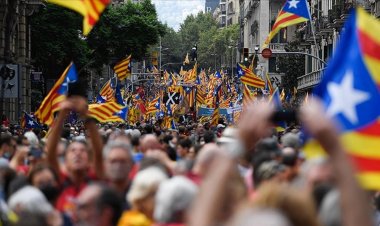 İspanya'da, ayrılık yanlısı partiler Katalan seçimlerini kaybetti