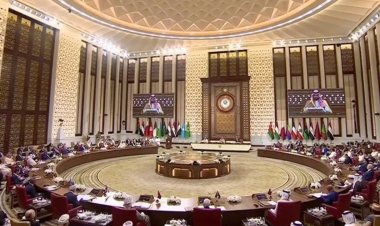 33. Arap Birliği Zirvesi Bahreyn'de başladı