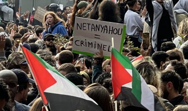 İşgalci İsrail'in Refah'a saldırısı Paris'te protesto edildi