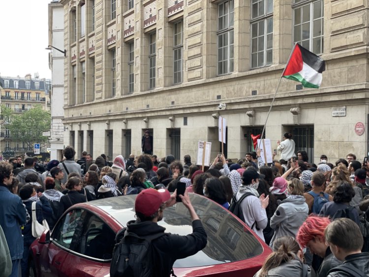 Fransız üniversitelerinden yükselen ses: "Cezayir kazandı, Filistin de kazanacak"