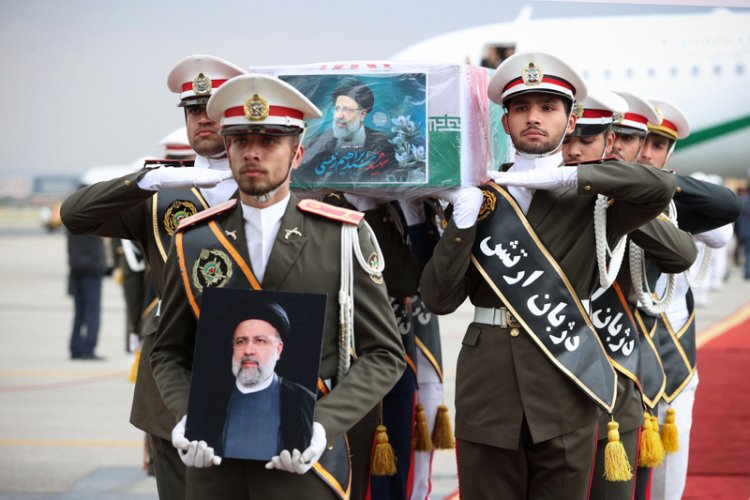 İsmail Heniyye, Reisi'nin cenaze törenine katılmak için Tahran'a gitti
