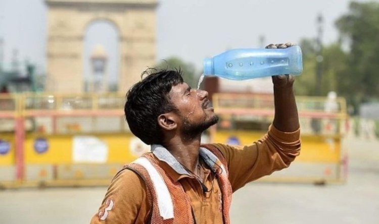 Yeni Delhi'de tüm zamanların en yüksek sıcaklığı ölçüldü