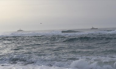 Akdeniz'de 10 kişi teknede ölü bulundu