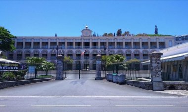 Fransa kolonisinde bağımsızlık yanlısı 11 kişiye gözaltı