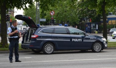 Danimarka'da Filistin'e destek için parlamento girişini kapattılar