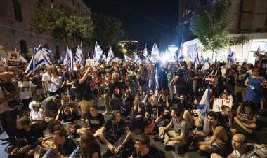 İsrailliler, Netanyahu'ya karşı gösterilerini ülke genelinde sürdürdü