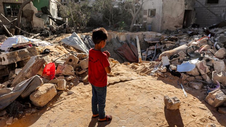 UNRWA: Gazze'de yüzbinlerce insan yeterli barınma, gıda, ilaç ve temiz sudan mahrum