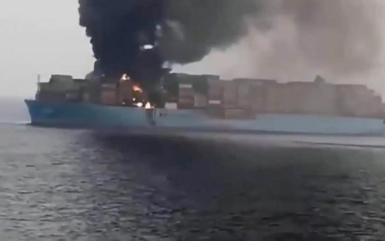 Yemen Ensarullah Hareketi: ABD'ye ait destroyeri vurduk