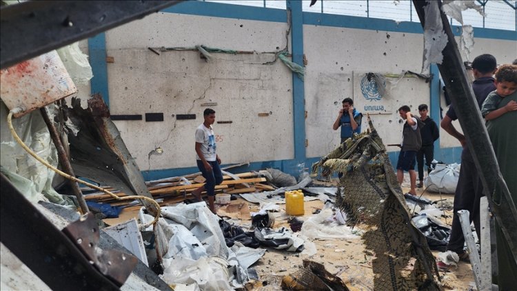 İsrail, Refah'ta Filistinlilerin çadırlarını bombaladı: 25 şehid