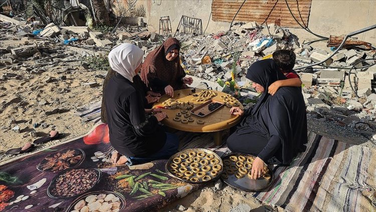 'Gazze'de çocuklarının beslenmesine öncelik veren anneler aç kalıyor'